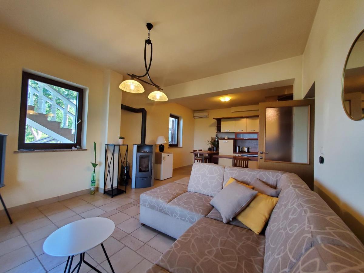 Hilltop Villa Risika Ngoại thất bức ảnh